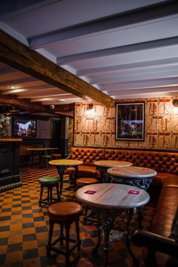 The Black Horse Inn Гейнсборо Экстерьер фото