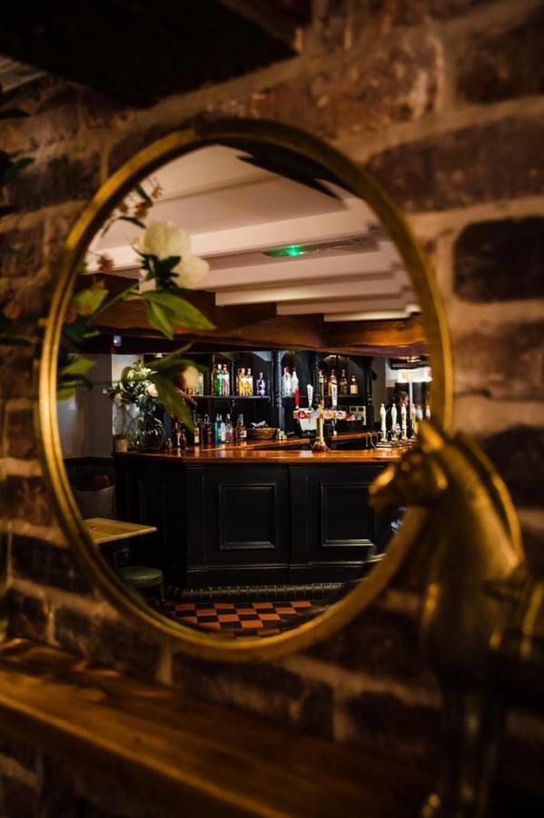 The Black Horse Inn Гейнсборо Экстерьер фото
